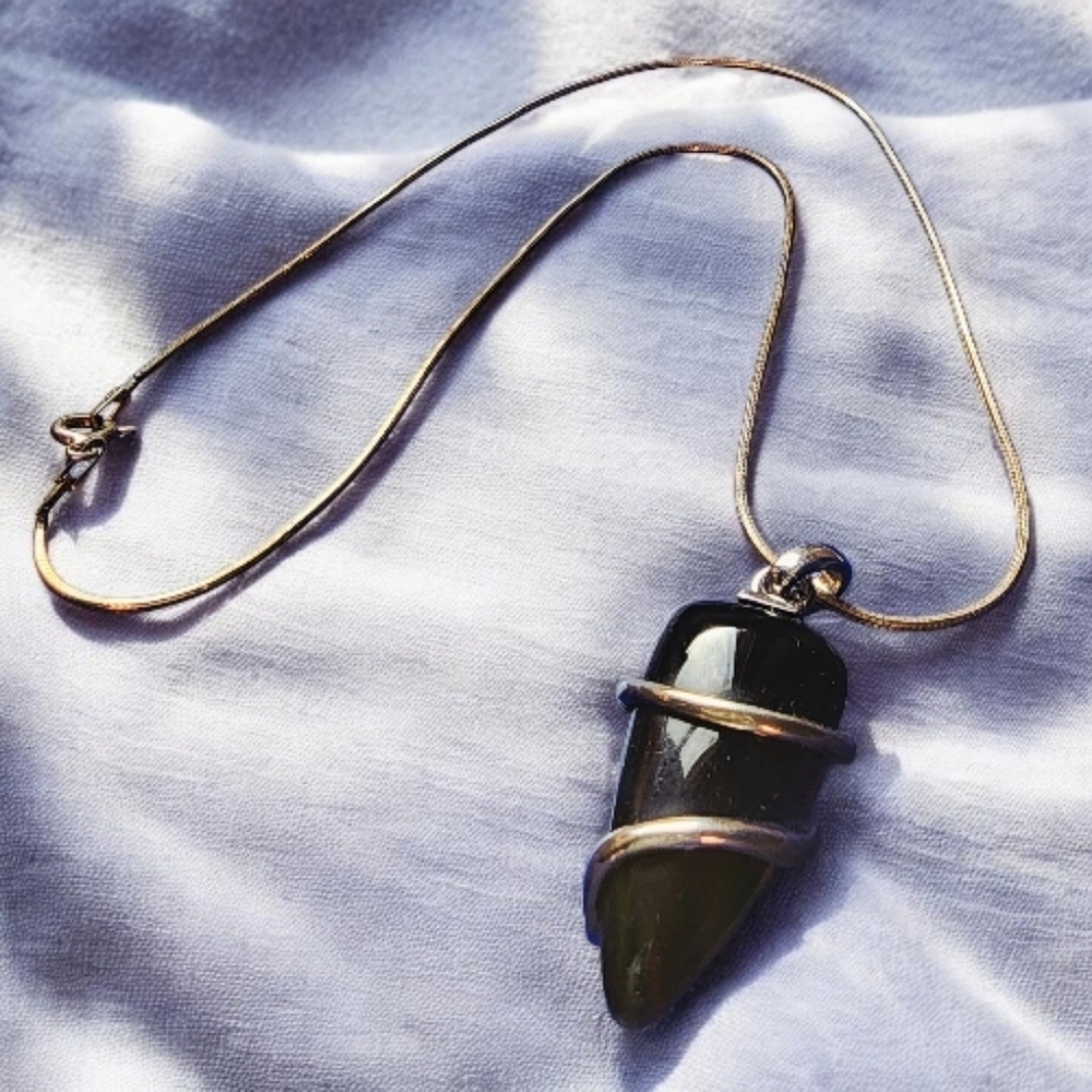 ELLE 925 Silver Black Onyx Pendant With Ruby Red Stone On Silver Chain